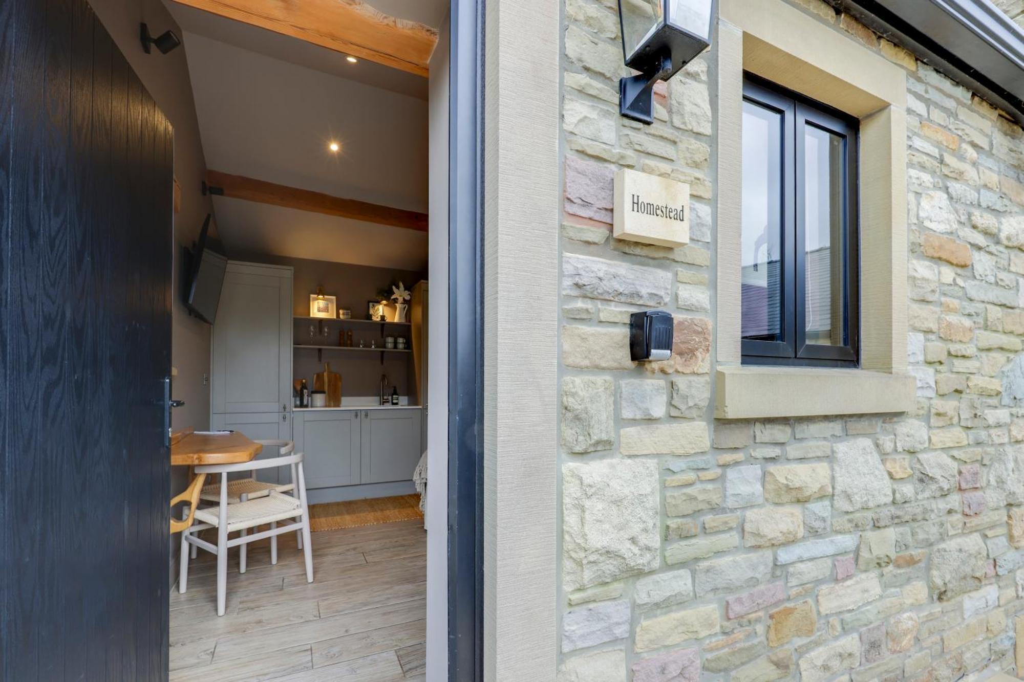 Apartments For Two In Brand New Luxury Rural Farmhouse Escape 拉姆斯博滕 外观 照片